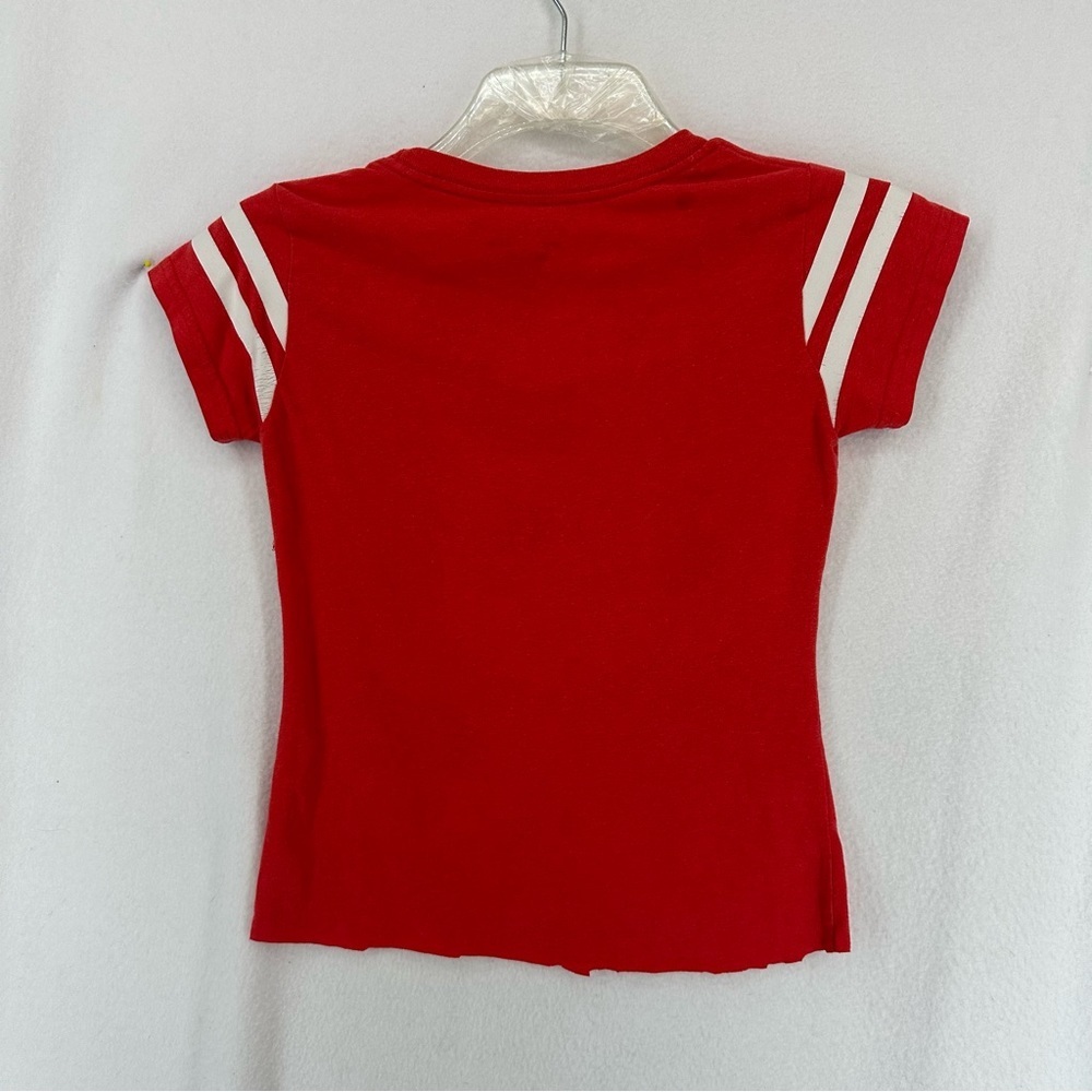 I Survived Shark Week V Neck T Shirt Girls‎ M Red - Picture 8 of 10